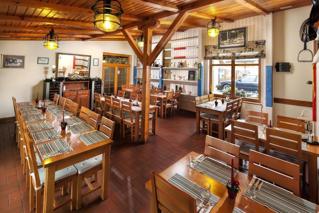 Farma Ptyrov Hotel Mnichovo Hradiště Bagian luar foto
