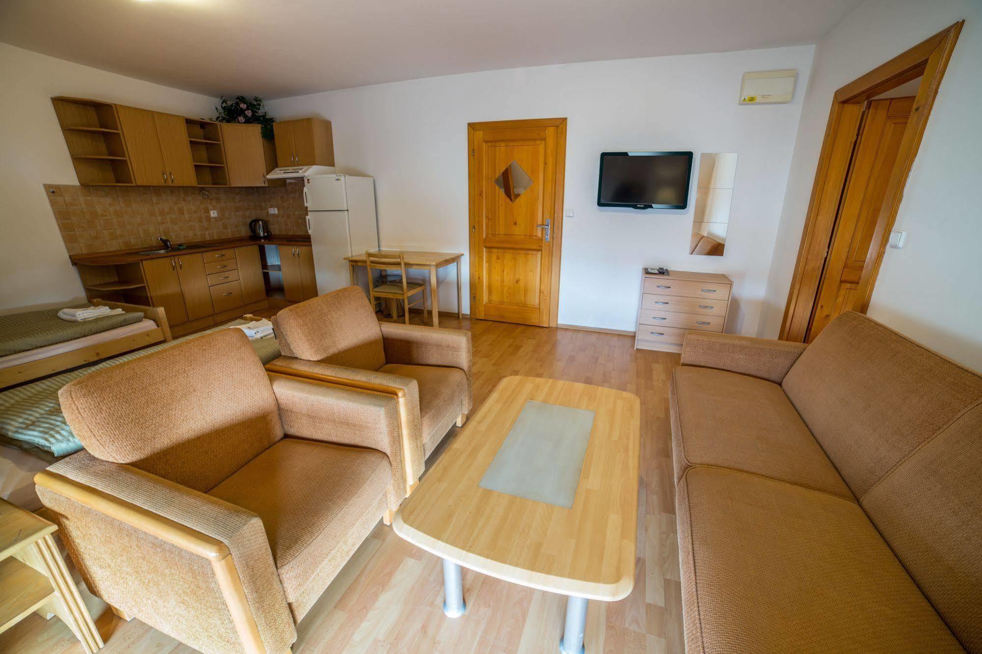 Farma Ptyrov Hotel Mnichovo Hradiště Bagian luar foto